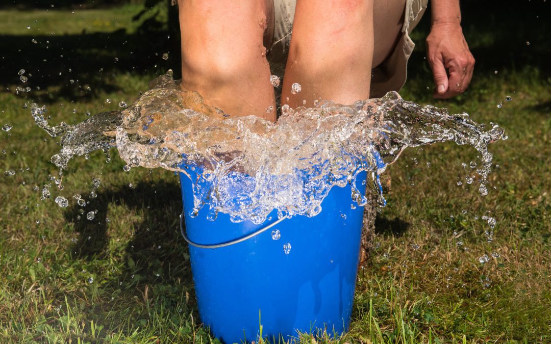 Gut geschützt durch heiße Tage: So kommen Ihre Kinder gesund durch die Hitzewelle
